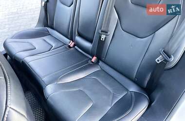 Седан Ford Fusion 2016 в 