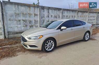 Седан Ford Fusion 2016 в Прилуках