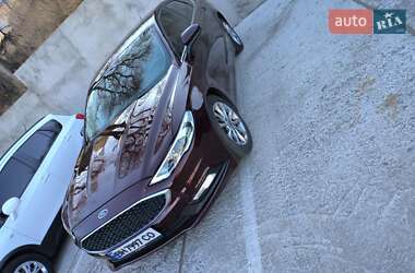 Седан Ford Fusion 2016 в 
