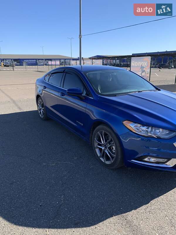 Седан Ford Fusion 2017 в Ананьеве фото 3 Седан Ford Fusion 2017 в Ананьеве