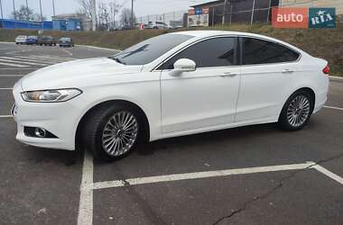 Седан Ford Fusion 2015 в Виннице