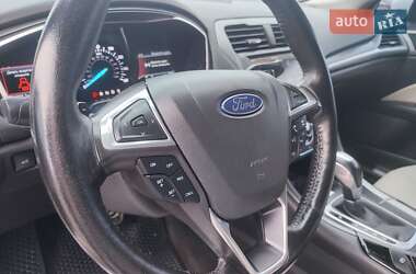 Седан Ford Fusion 2015 в Виннице