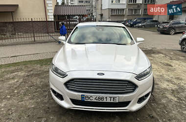 Седан Ford Fusion 2014 в Львові