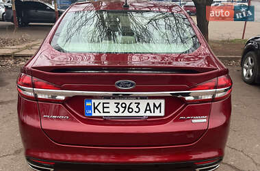 Седан Ford Fusion 2017 в 
