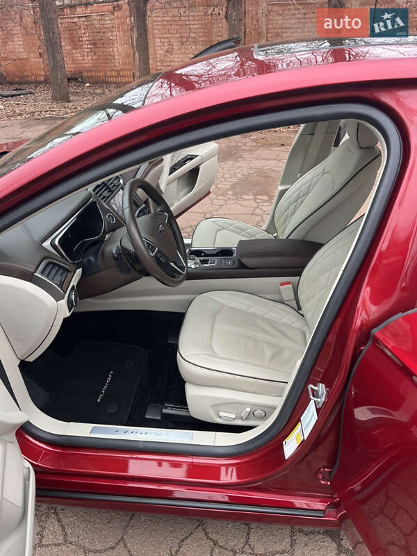 Седан Ford Fusion 2017 в Кривом Роге