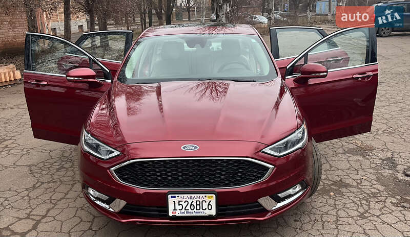 Седан Ford Fusion 2017 в Кривом Роге