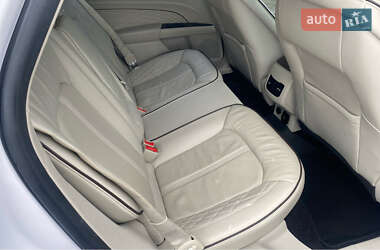 Седан Ford Fusion 2017 в 