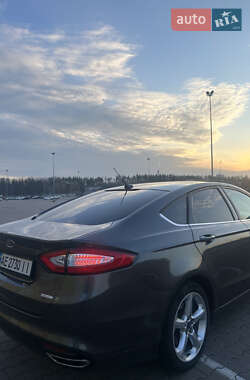 Седан Ford Fusion 2015 в Києві