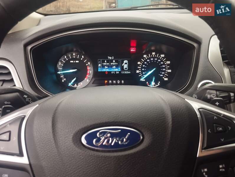 Седан Ford Fusion 2016 в Харькове
