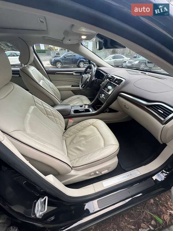 Седан Ford Fusion 2016 в Киеве