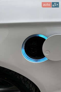 Седан Ford Fusion 2020 в 
