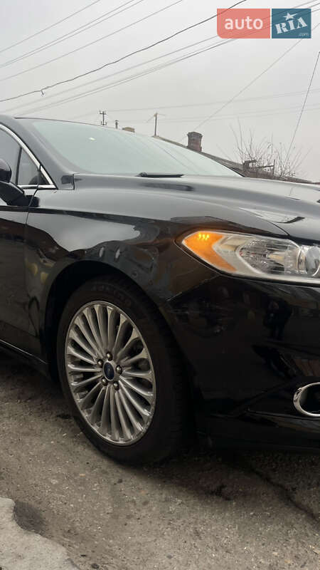 Седан Ford Fusion 2016 в Харкові