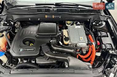 Седан Ford Fusion 2013 в 