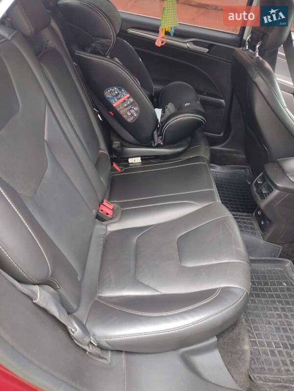 Седан Ford Fusion 2014 в Днепре