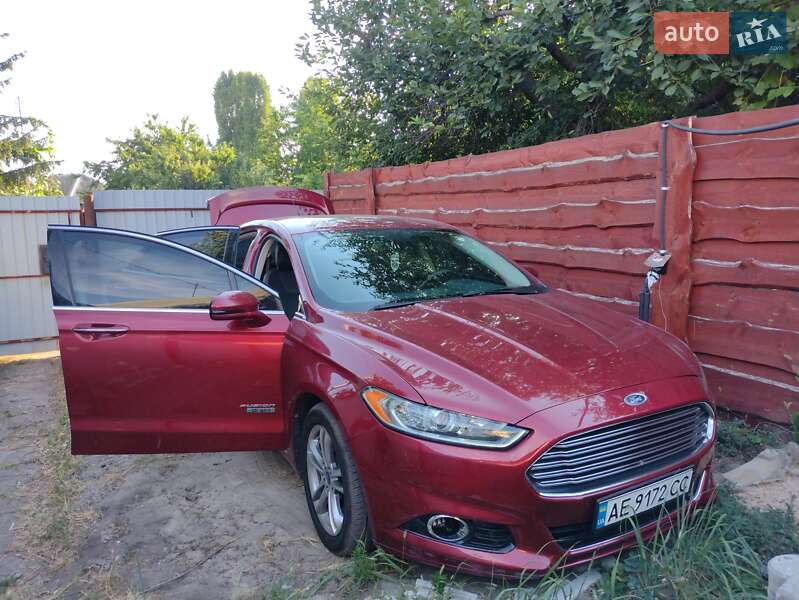 Седан Ford Fusion 2014 в Днепре