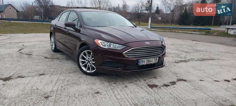 Седан Ford Fusion 2016 в 