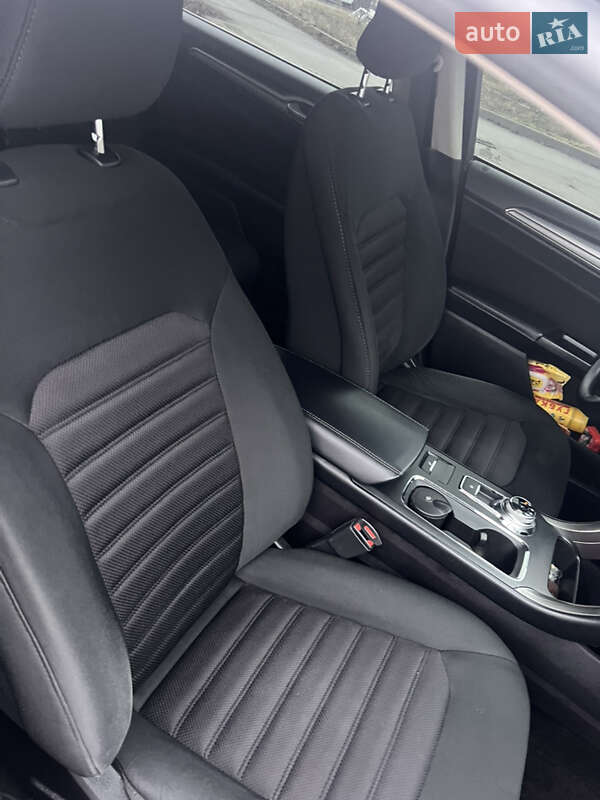 Седан Ford Fusion 2016 в Запорожье