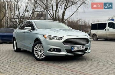 Седан Ford Fusion 2014 в Львові