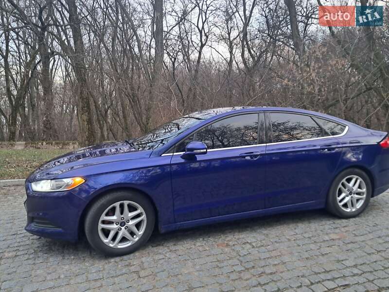 Седан Ford Fusion 2014 в Каневе фото 2 Седан Ford Fusion 2014 в Каневе