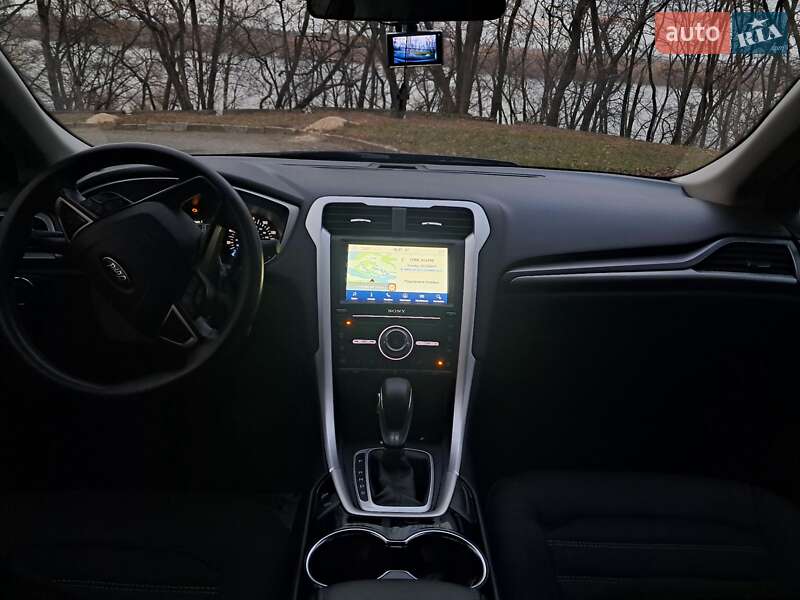 Седан Ford Fusion 2014 в Каневе фото 68 Седан Ford Fusion 2014 в Каневе