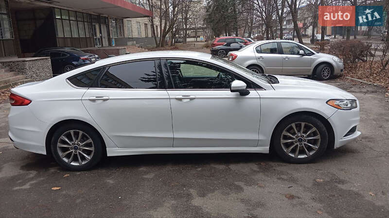 Седан Ford Fusion 2017 в Киеве