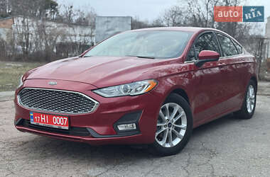 Седан Ford Fusion 2020 в Лубнах