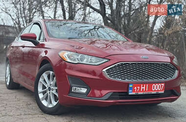 Седан Ford Fusion 2020 в Лубнах