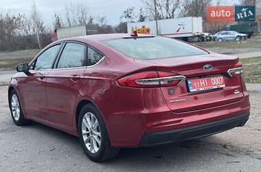 Седан Ford Fusion 2020 в Лубнах