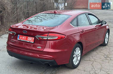 Седан Ford Fusion 2020 в Лубнах