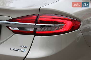 Седан Ford Fusion 2017 в 