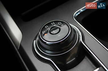 Седан Ford Fusion 2017 в 