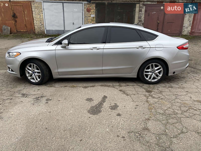 Седан Ford Fusion 2013 в Киеве