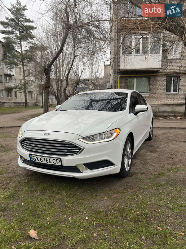 Ford Fusion 2016