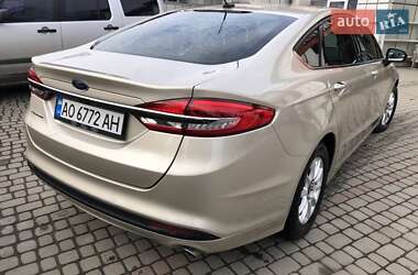 Седан Ford Fusion 2018 в Хусте