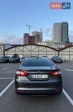 Седан Ford Fusion 2015 в Киеве