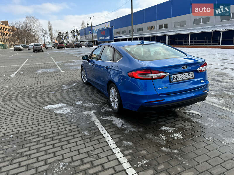 Седан Ford Fusion 2019 в Києві