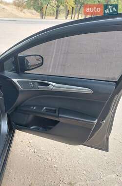 Седан Ford Fusion 2017 в Кропивницком