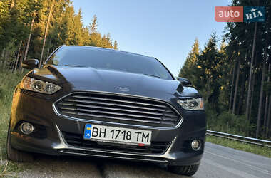 Седан Ford Fusion 2015 в Одессе