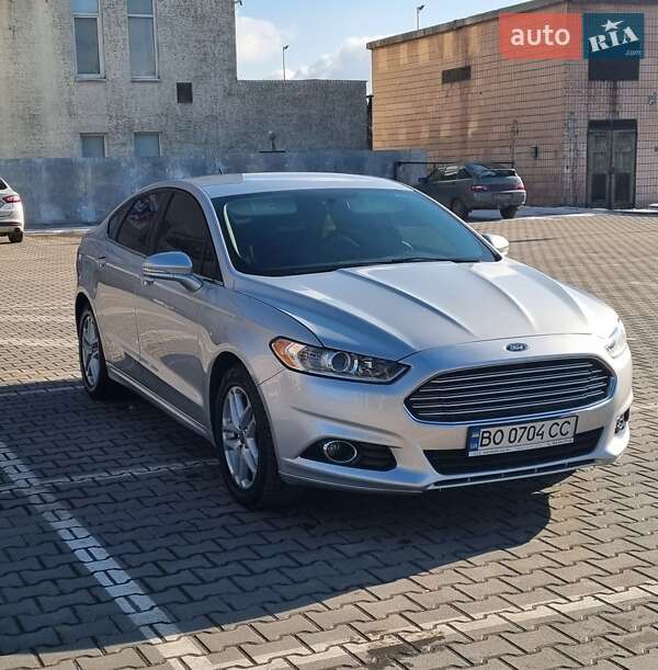 Ford Fusion 2015