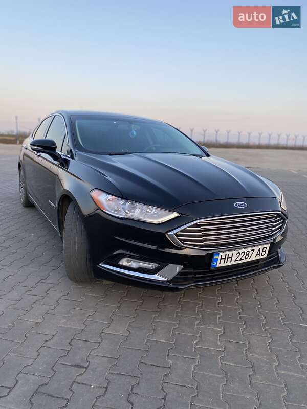 Ford Fusion 2016