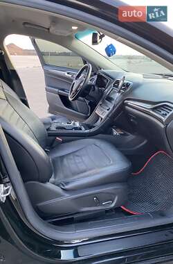 Седан Ford Fusion 2016 в Одессе