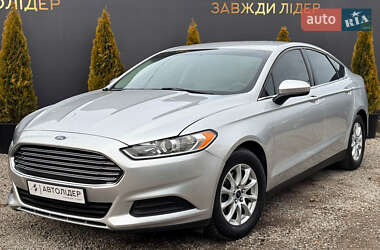 Седан Ford Fusion 2016 в Одесі