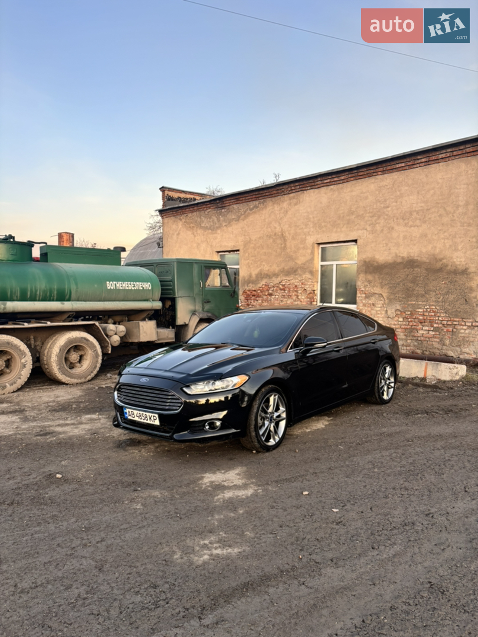 2013 Ford Fusion - мініатюра 19