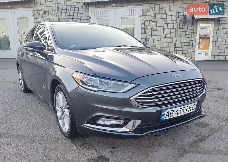 Седан Ford Fusion 2017 в Золочеве