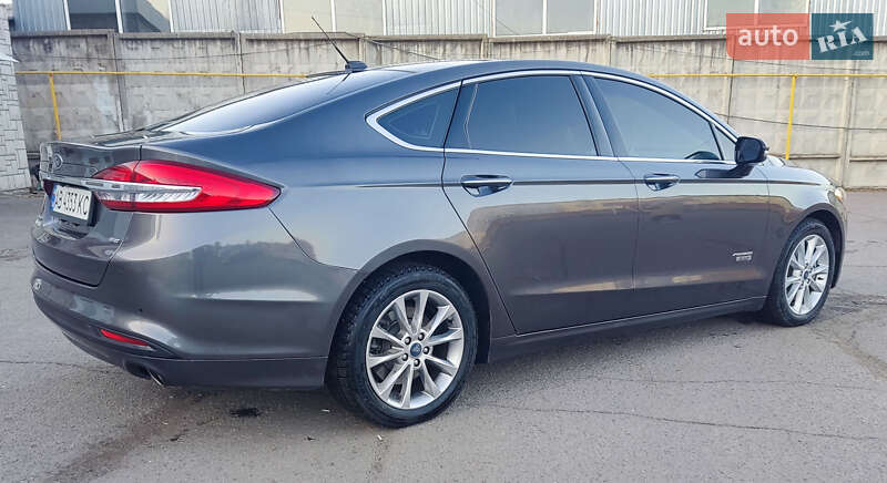 Седан Ford Fusion 2017 в Золочеве