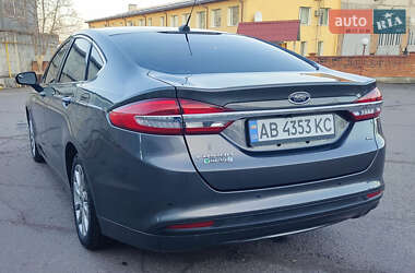 Седан Ford Fusion 2017 в Виннице