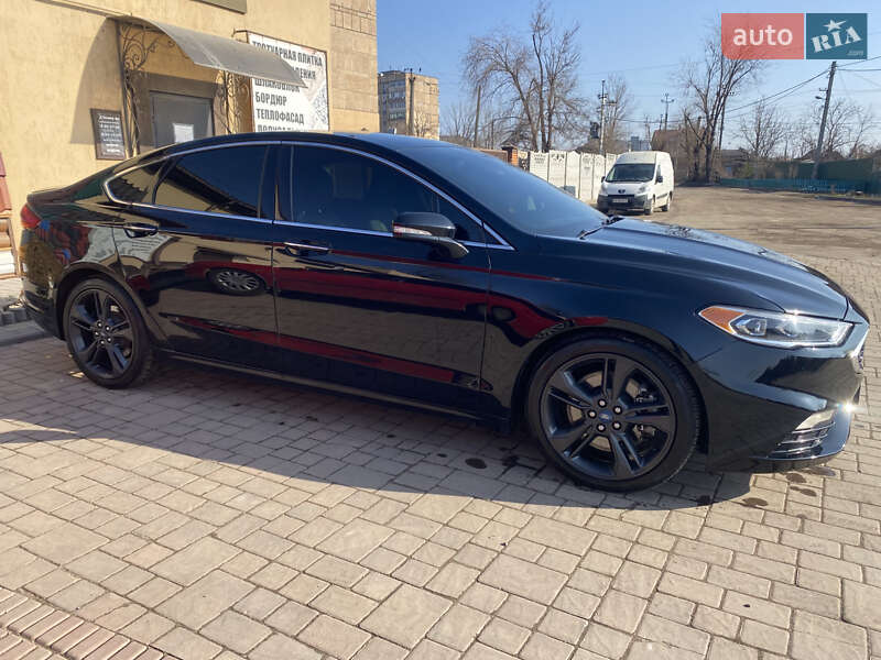 Седан Ford Fusion 2017 в Кривому Розі