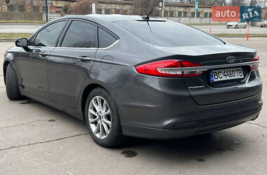 Седан Ford Fusion 2016 в Львові