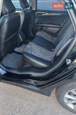 Седан Ford Fusion 2016 в 