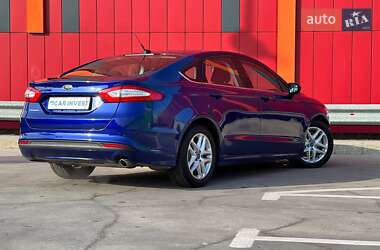 Седан Ford Fusion 2015 в Киеве